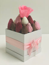 Load image into Gallery viewer, Strawberry Rose Bouquet